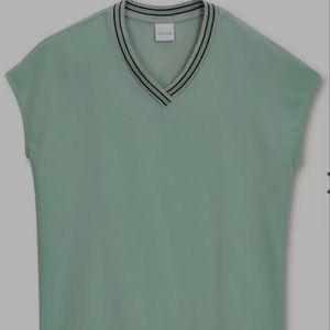 NWT Madeleine Mode(Made in Portugal) Bamboo Green Sleeveless Top Size 8.